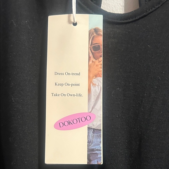 Elegant Black Jumpsuit by Bandolino - Picture 2 of 13